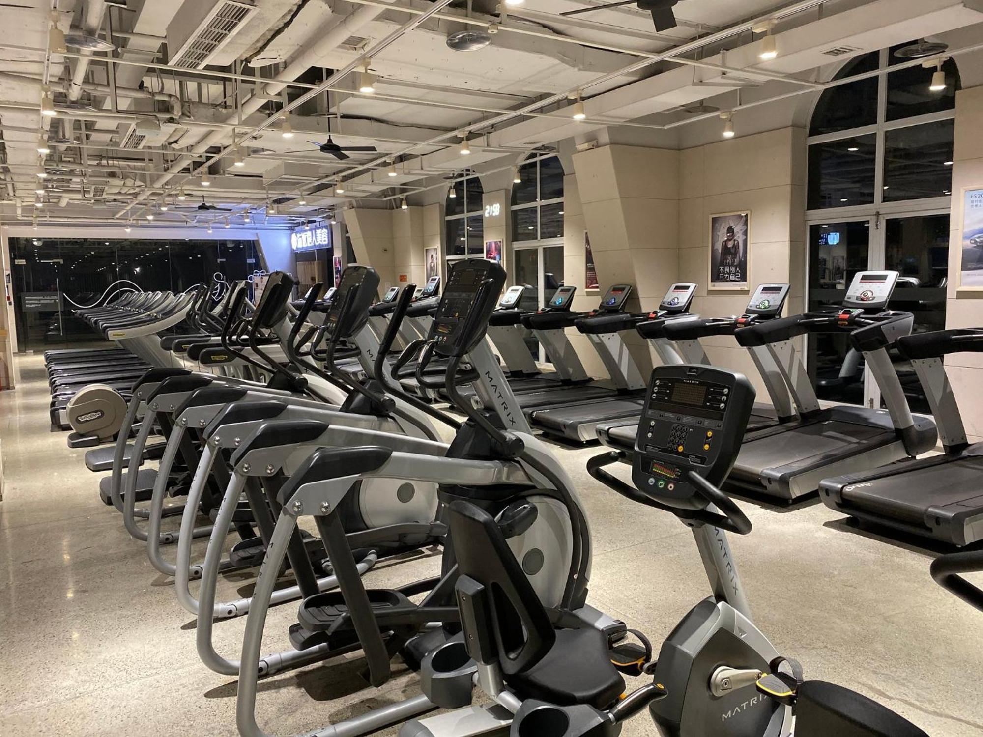 Holiday Inn Express Chongqing Guanyinqiao By Ihg Kültér fotó