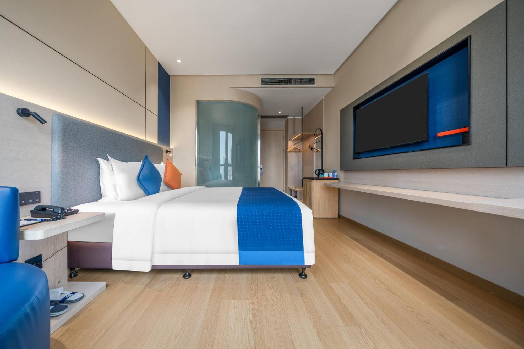 Holiday Inn Express Chongqing Guanyinqiao By Ihg Kültér fotó